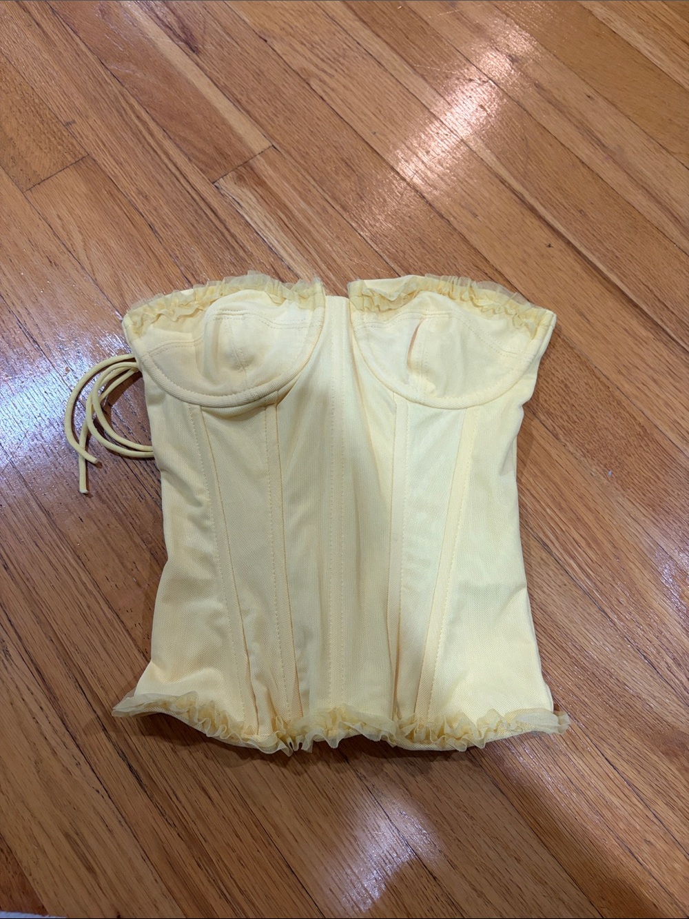 NWT Edikted Women’s Yellow Corset Top Size XS